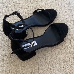 Never Worn Steve Madden Irenee Heels